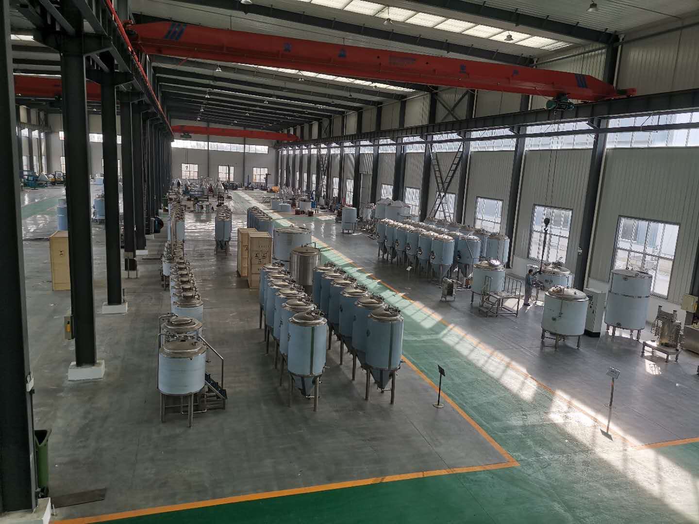 豪魯啤酒設(shè)備廠家 豪魯啤酒設(shè)備廠家